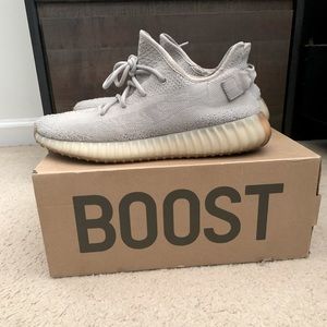 Yeezy 350 V2 Sesame